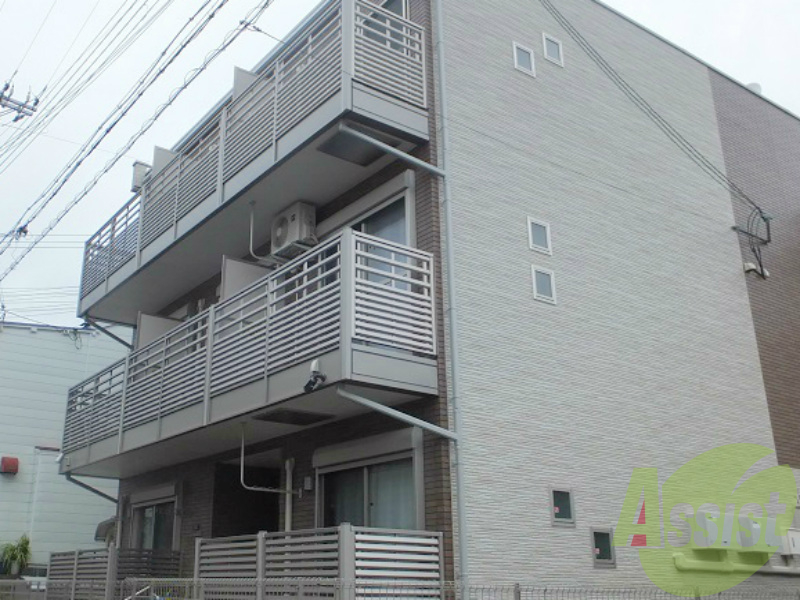クレイノジャバ石井の外観