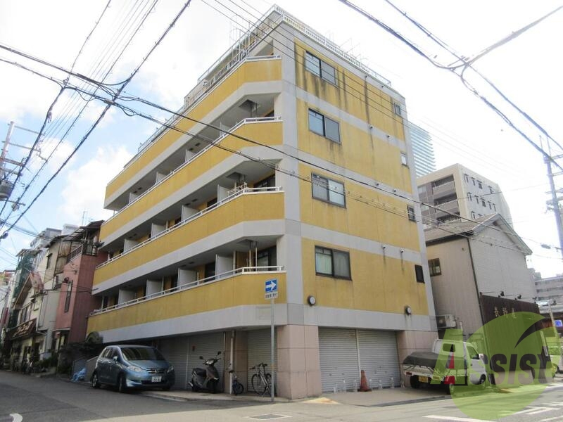 クロワートル二宮の外観