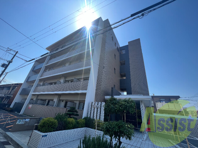 シェリールコートの外観