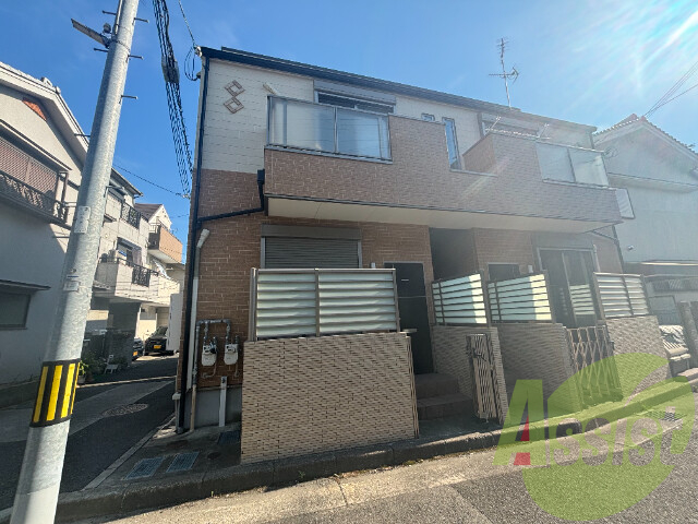 ロイヤルレジデンス大庄の外観
