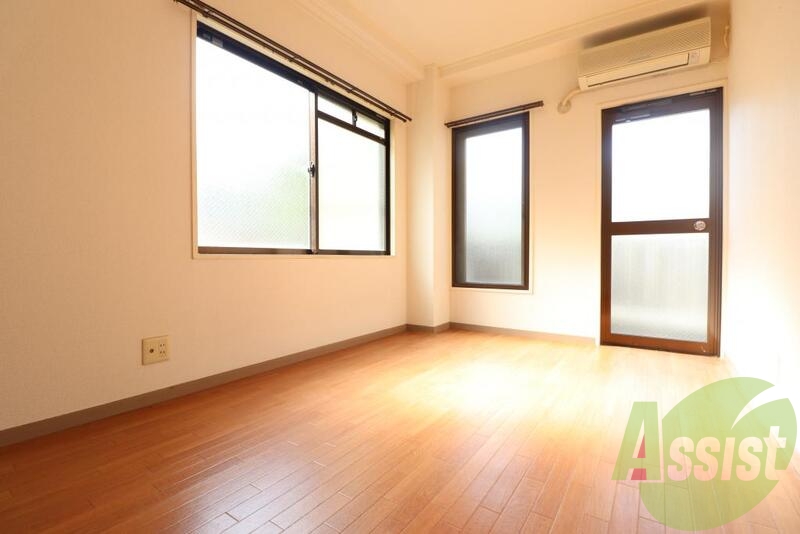 明るいお部屋でゆったりとした生活を 明るいお部屋でゆったりとした生活を