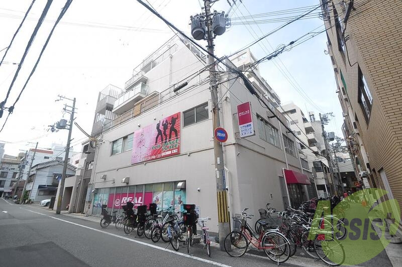 ドムール板宿の外観