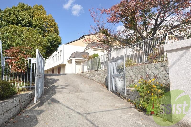 神戸市立飛松中学校 432m 神戸市立飛松中学校 432m
