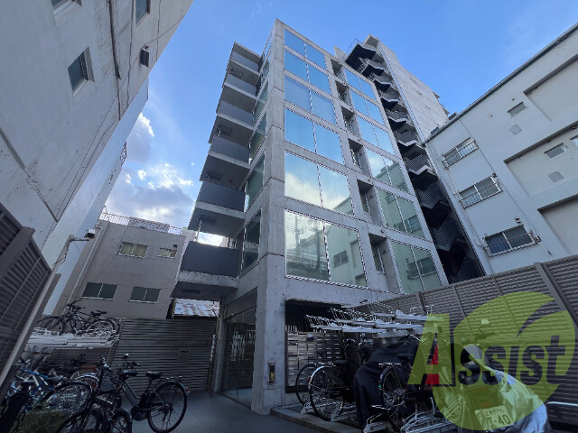 イーストヴィレッジ三宮の外観