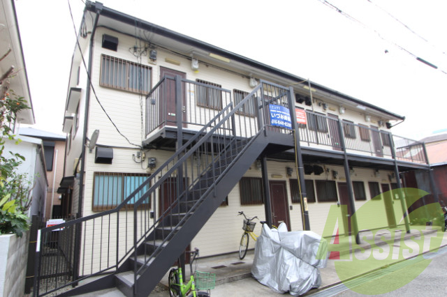 アカザワハイツの外観