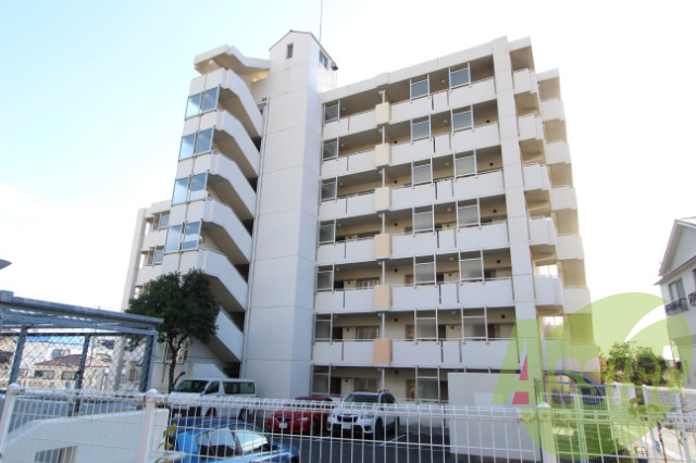 ヴィラナリー長田の外観