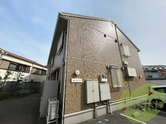 オーパスの外観
