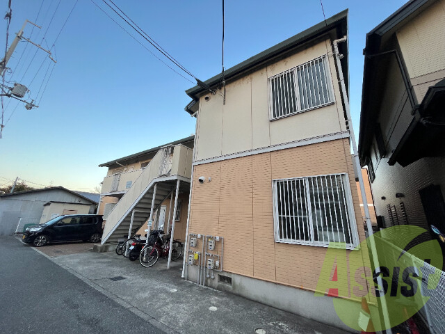シャルル武庫之荘の外観