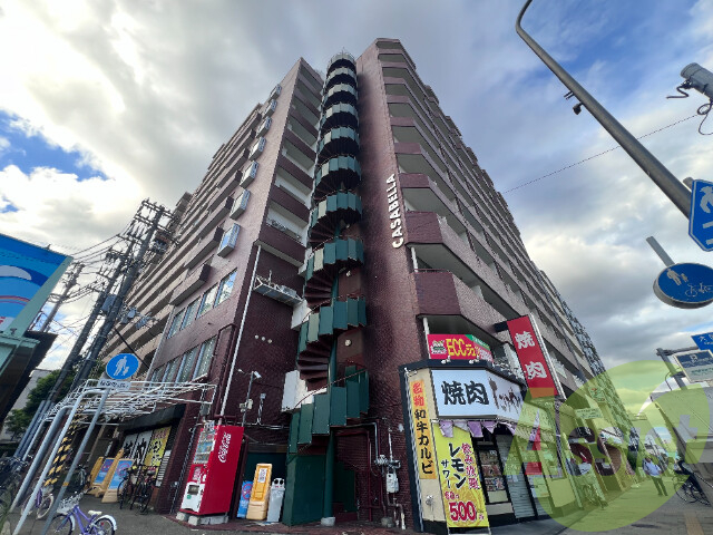 カサベラエステ三宮の外観