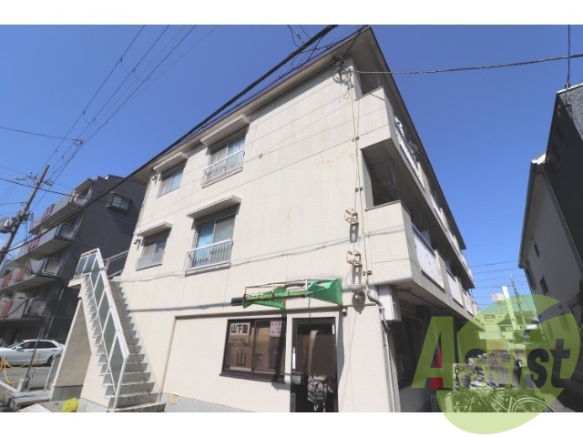 グレスト元町の外観