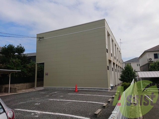 レオパレス猪名川