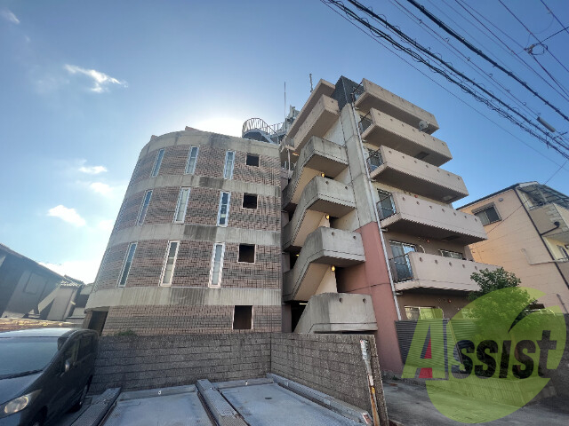 Y'sコート蘭びっくの外観