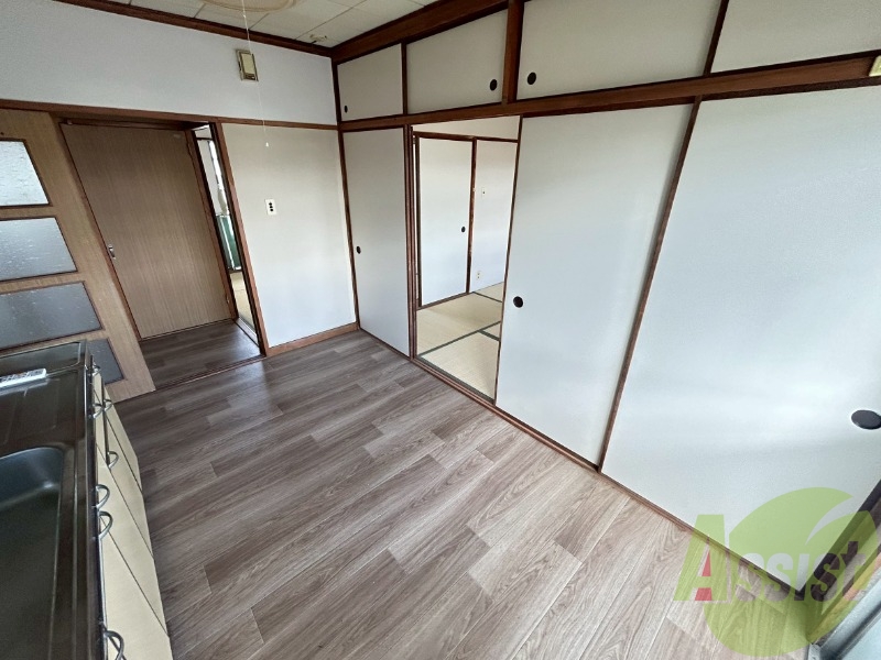 居間 居間