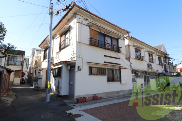 湊川文化西棟の外観