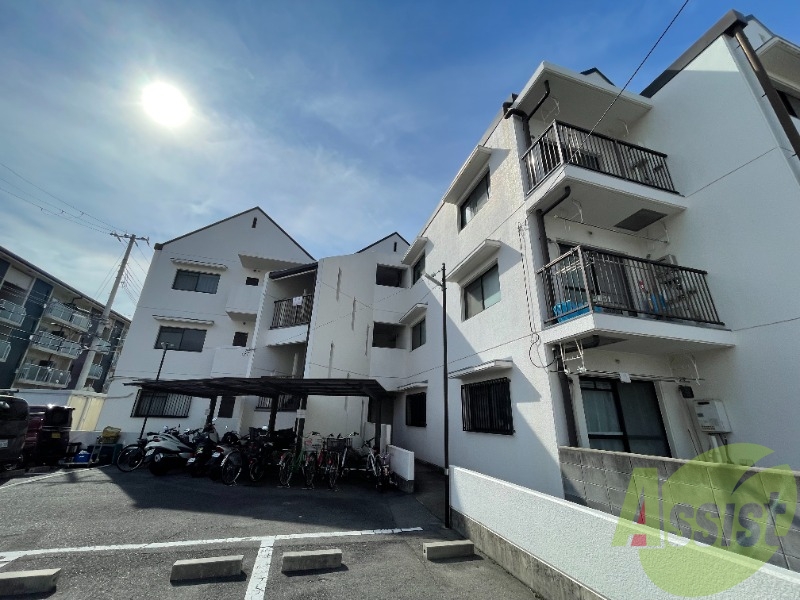 秋定マンションの外観