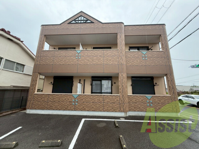 エイトピア八木