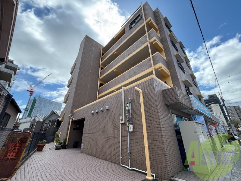 井本マンションの外観