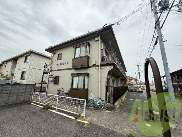 サンプレタ貴崎の外観