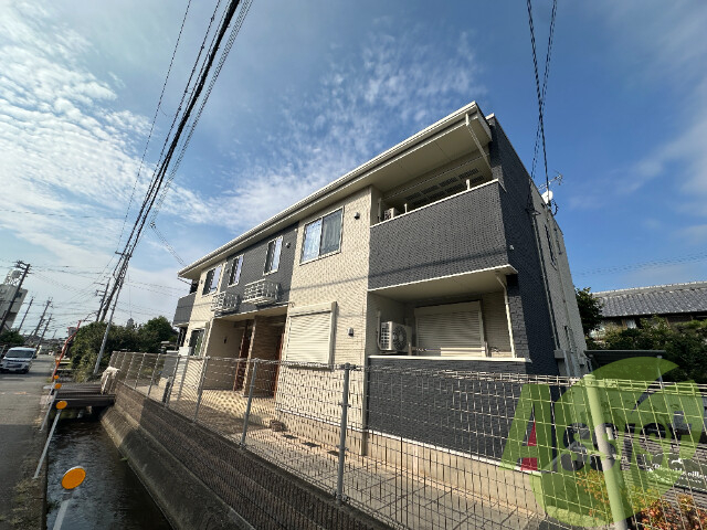 リバーサイド ヴィレッジの外観