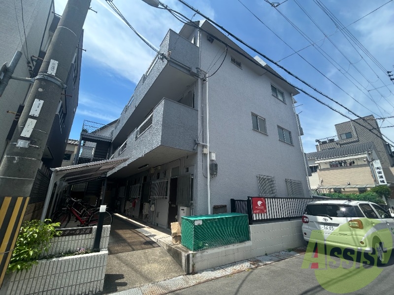 パルテール立花の外観