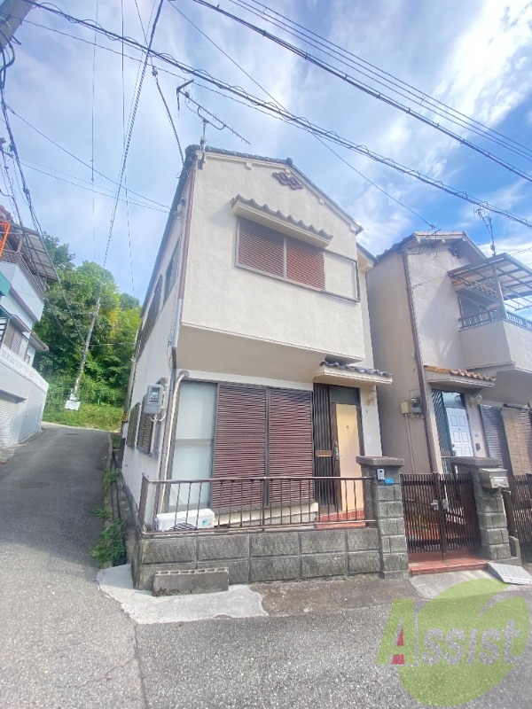 垂水区塩屋町9丁目6-4の外観
