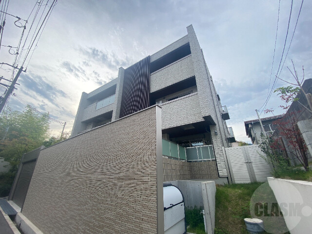 ラフィーネ芦屋の外観