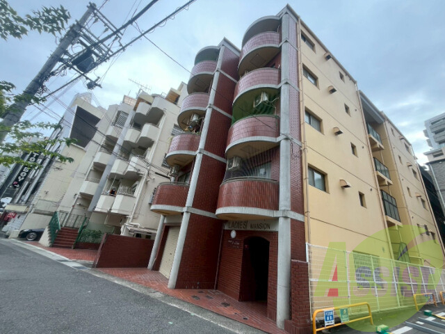 メゾンイクタの外観