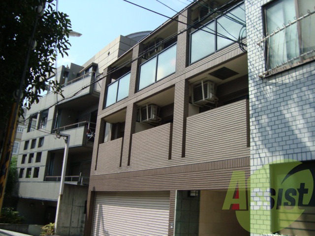 マドーレ北野の外観