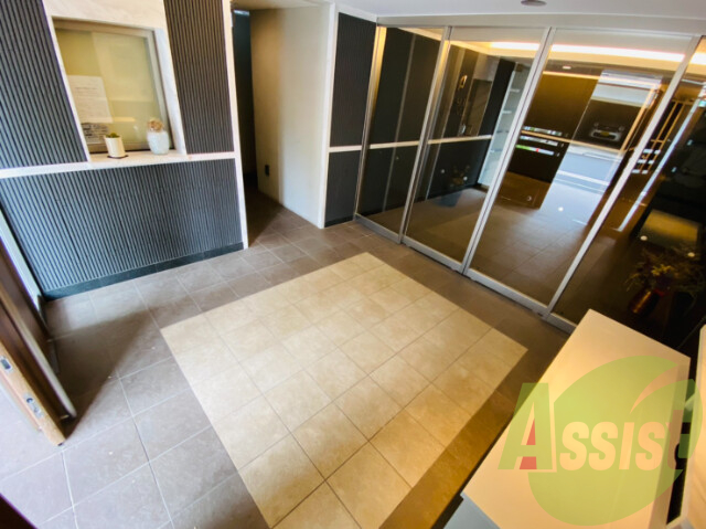 エントランス エントランス