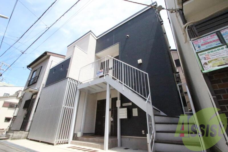 クリアブラウニー御蔵通の外観