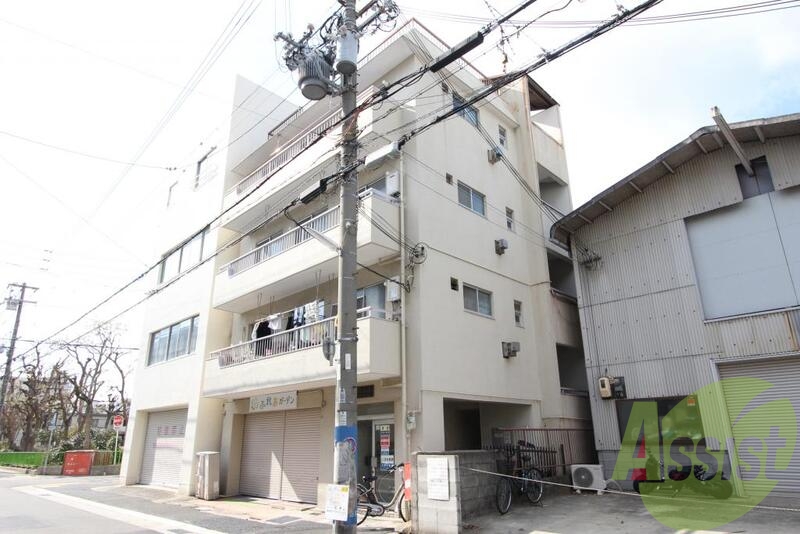 三建マンションの外観