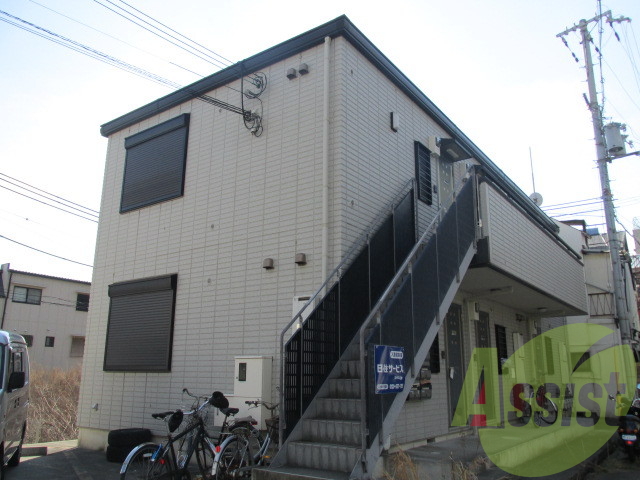 コンフォール湊川の外観