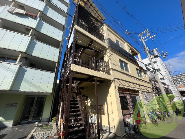 沼田マンションの外観