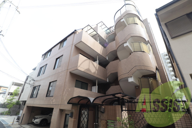 エールハイツ本山の外観