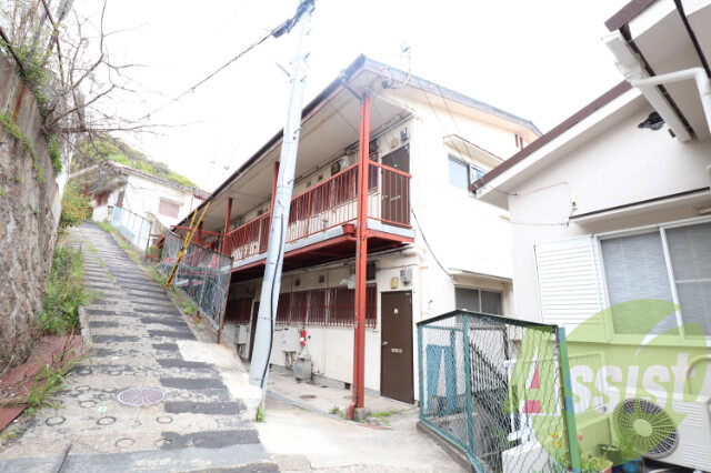 あまそらハイム氷室町A棟の外観