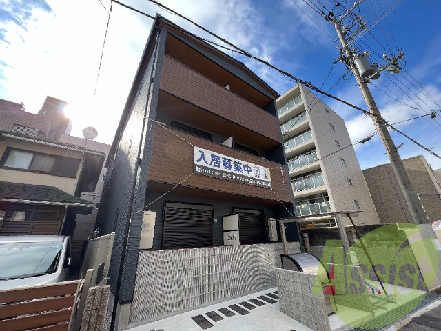 エスポアール甲子園の外観