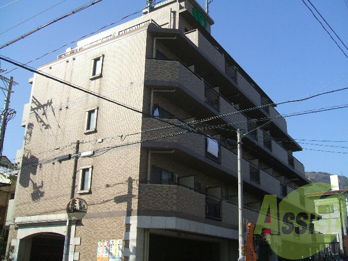ワコーレ六甲アーベインの外観