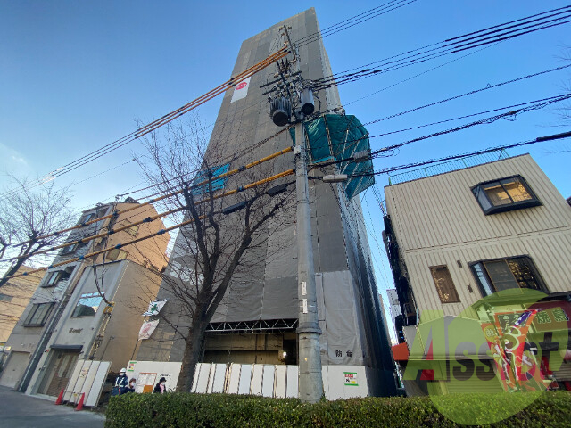 クローバー・フロントの外観