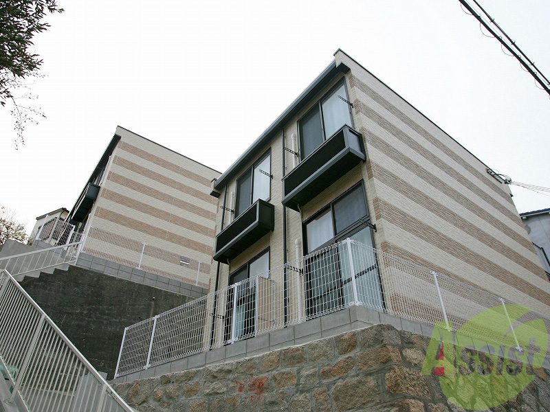 レオパレス高東の外観