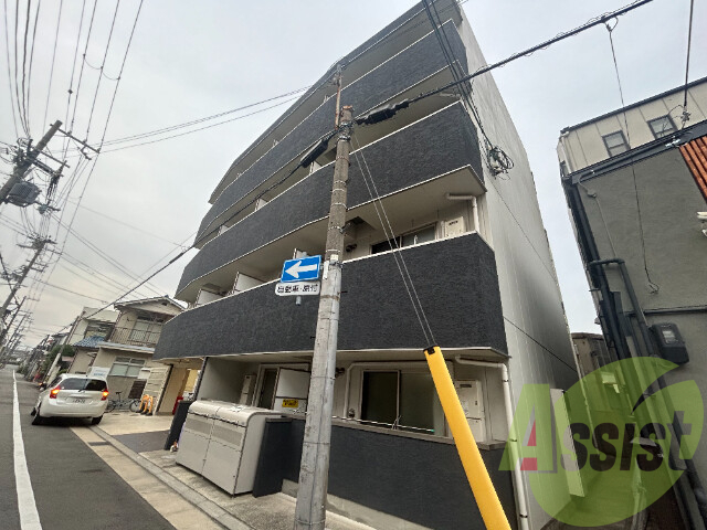 コスモクレスト杭瀬の外観