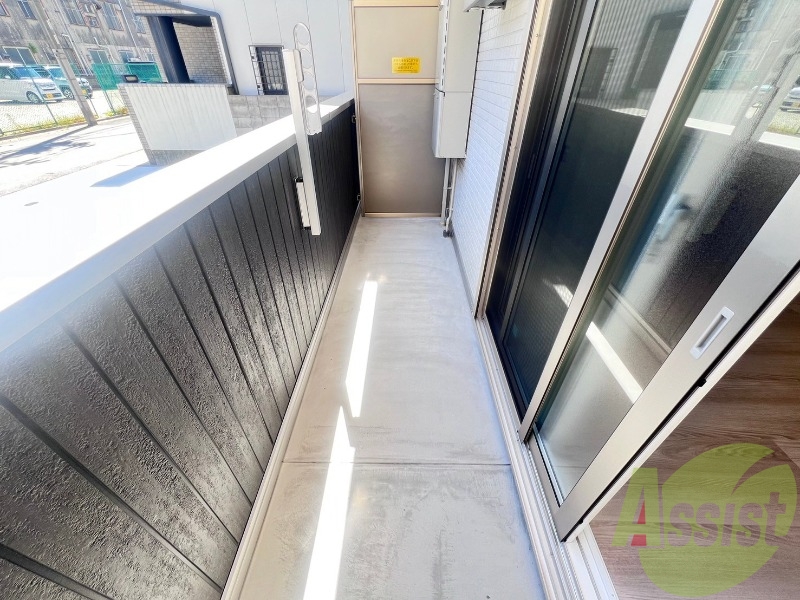 バルコニー バルコニー