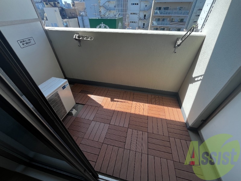 バルコニー バルコニー