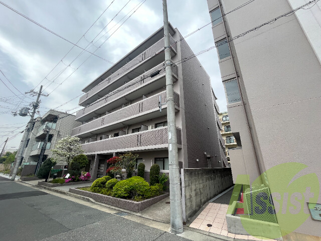 ウィステリアⅡの外観