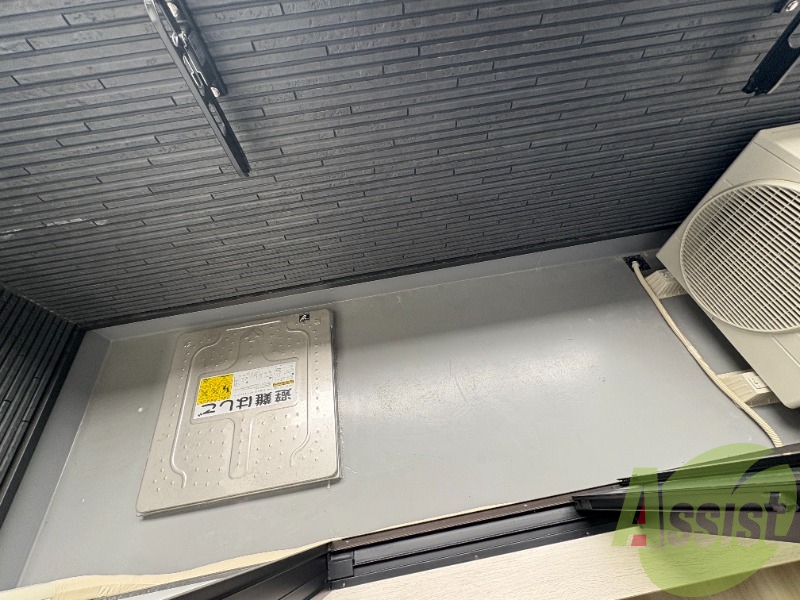 バルコニー バルコニー