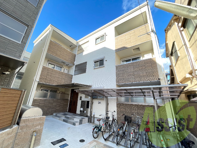 クリエオーレ神田中通Ⅱの外観