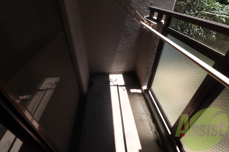 バルコニー バルコニー