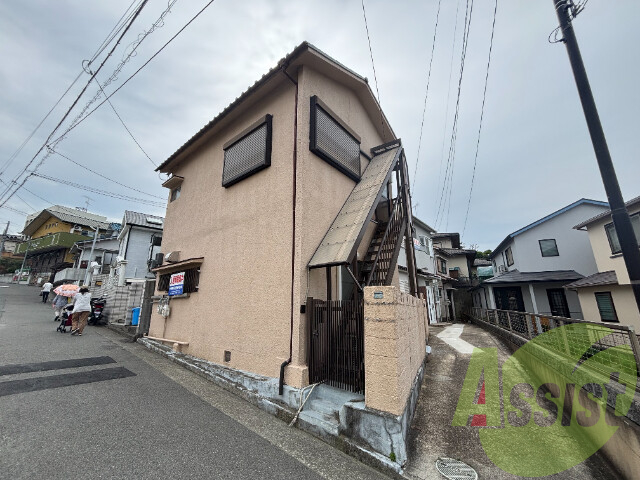 鈴蘭台貸家の外観