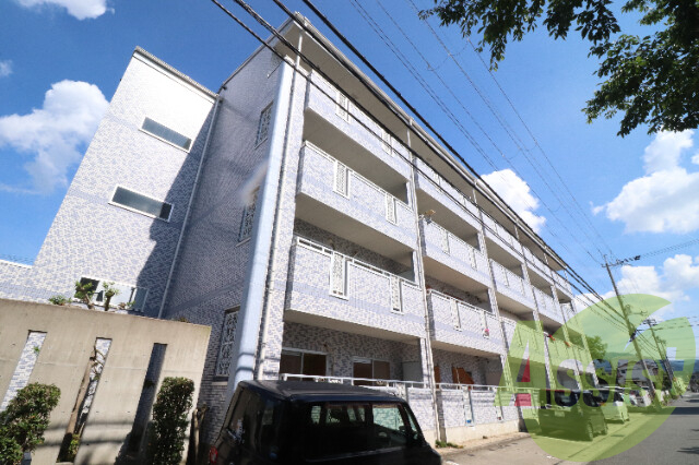 シュロスアリノの外観