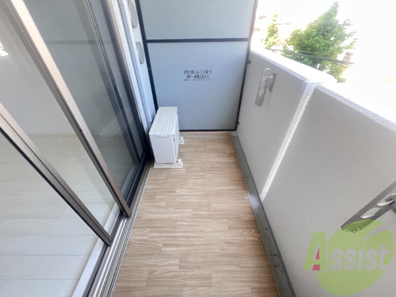 バルコニー バルコニー