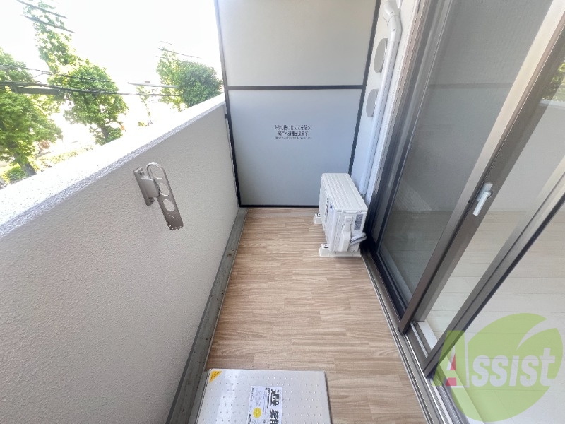 バルコニー バルコニー